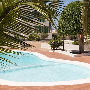apartamento-los-carmenes.in-canary-islands.com/