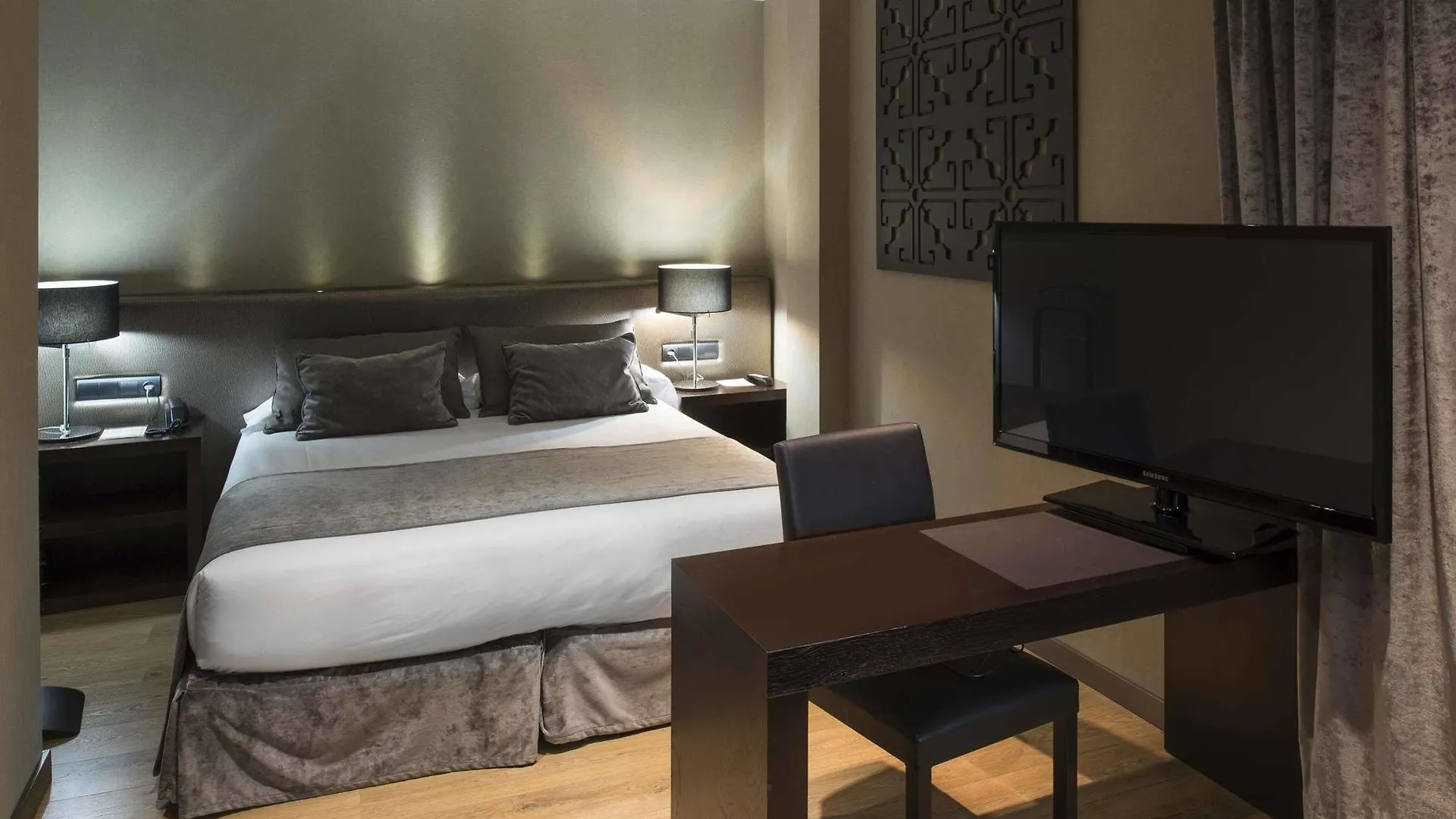 Hotel Catalonia Avinyó Barcelona 3*,  España